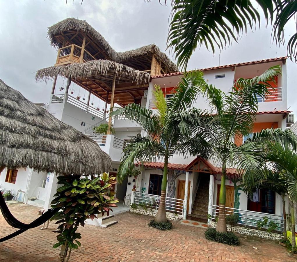 Haus Quentin Hotel Puerto Lopez Luaran gambar