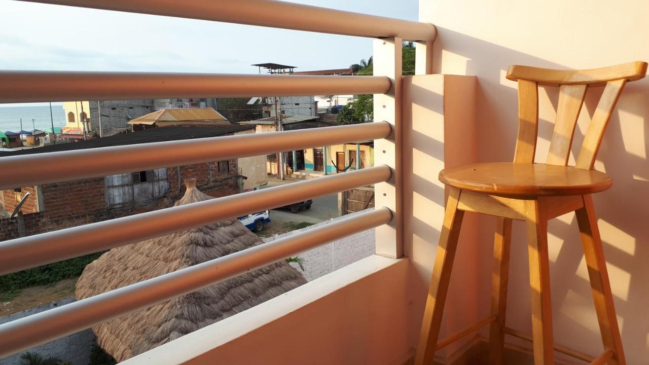 Haus Quentin Hotel Puerto Lopez Luaran gambar