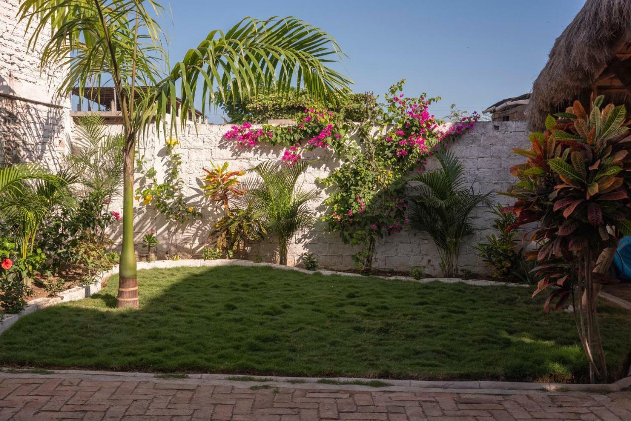 Haus Quentin Hotel Puerto Lopez Luaran gambar